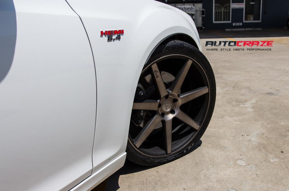 CHRYSLER 300C VERONA MATTE GUN METAL
